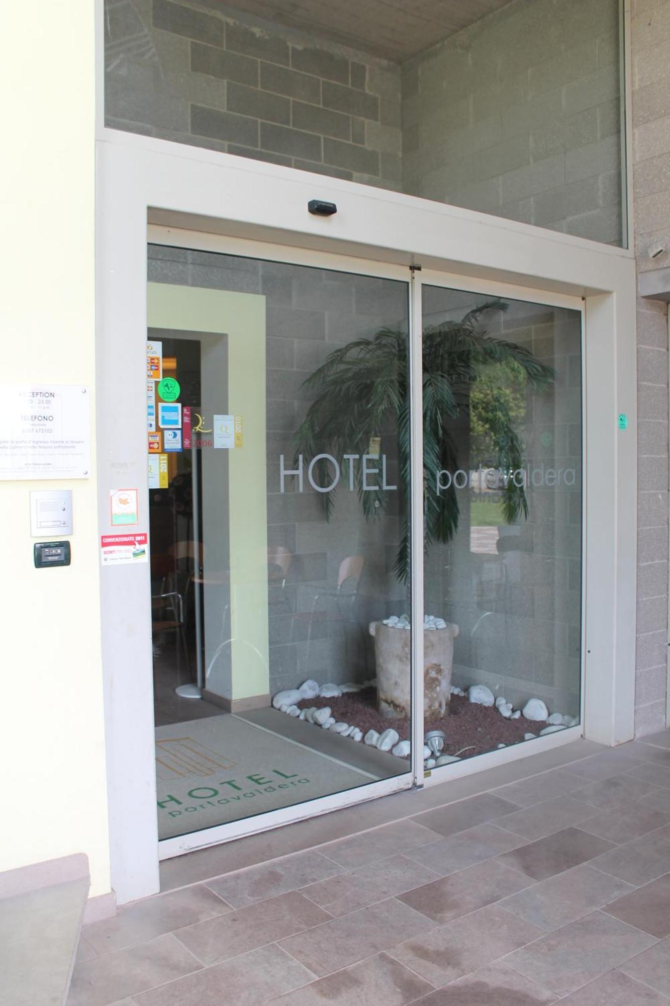 Hotel Portavaldera Peccioli Екстер'єр фото